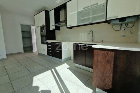Villa i Ericeira, Lisbon, Ericeira - € 665.000 | Ref: ZMPT561558 - foto 4