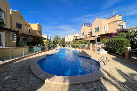 Rækkehus i Torrevieja, Alicante, Torrevieja - € 385.000 | Ref: 4321 - foto 8