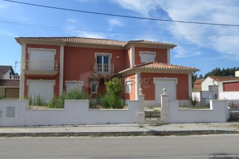 Villa i Bidoeira de Cima, Leiria, Bidoeira de Cima - € 385.000 | Ref: CAS_1766 - foto 1