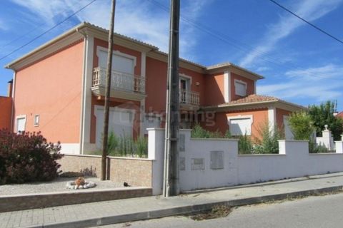 Villa i Bidoeira de Cima, Leiria, Bidoeira de Cima - € 385.000 | Ref: CAS_1766 - foto 16