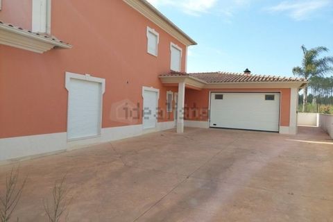 Villa i Bidoeira de Cima, Leiria, Bidoeira de Cima - € 385.000 | Ref: CAS_1766 - foto 17