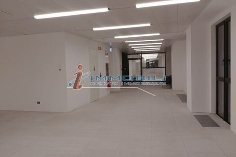 Erhvervsejendom i Milan, Milan, Milan - € 46.013 | Ref: ULJO213 - foto 7