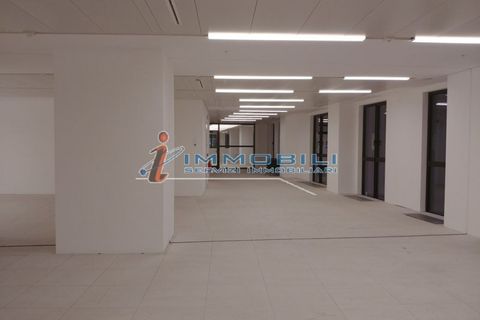 Erhvervsejendom i Milan, Milan, Milan - € 46.013 | Ref: ULJO213 - foto 8