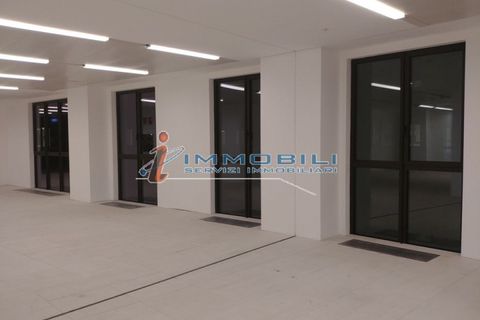 Erhvervsejendom i Milan, Milan, Milan - € 46.013 | Ref: ULJO213 - foto 9