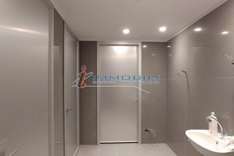 Erhvervsejendom i Milan, Milan, Milan - € 46.013 | Ref: ULJO213 - foto 15