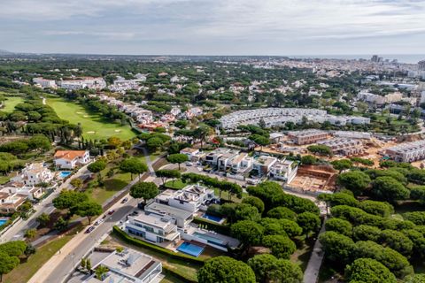 Villa i Quarteira, Faro, Quarteira - € 2.950.000 | Ref: KAT19 - foto 7