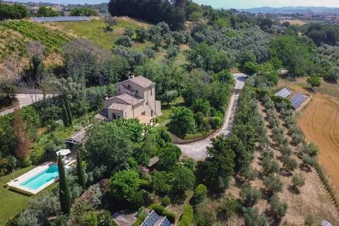 Villa i Jesi, Ancona, Jesi - € 1.350.000 | Ref: 83642612 - foto 2