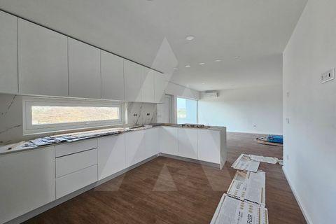 Villa i Aveiro, Aveiro, Aveiro - € 395.000 | Ref: 1011887/23 GL - foto 1