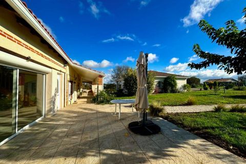 Villa i Montauban, Tarn-et-Garonne, Montauban - € 549.000 | Ref: CT241123MO - foto 3