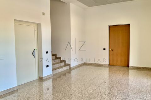 Erhvervsejendom i Asolo, Treviso, Asolo - € 540.000 | Ref: AB 1 - foto 5