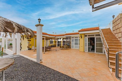 Villa a Las Galletas, Tenerife, Las Galletas - € 1.585.000 | Ref: 8601 - foto 2