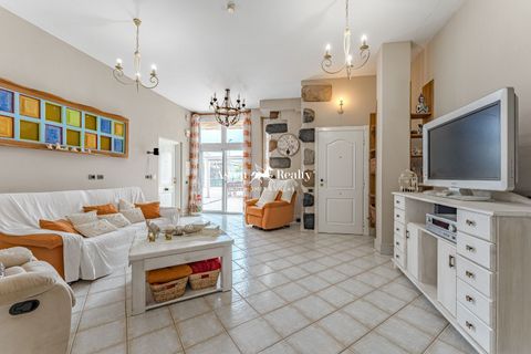 Villa a Las Galletas, Tenerife, Las Galletas - € 1.585.000 | Ref: 8601 - foto 25
