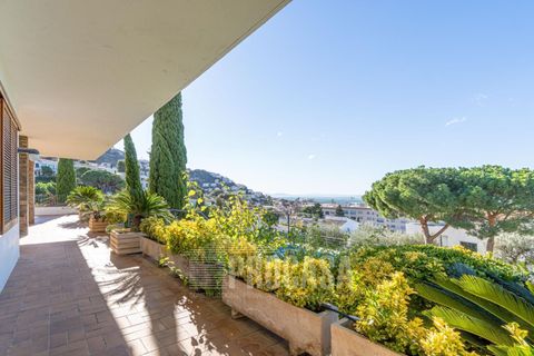 Villa a Roses, Gerona, Roses - € 2.200.000 | Ref: 3046 - foto 20