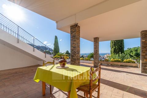Villa a Roses, Gerona, Roses - € 2.200.000 | Ref: 3046 - foto 22