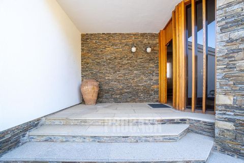 Villa a Roses, Gerona, Roses - € 2.200.000 | Ref: 3046 - foto 24