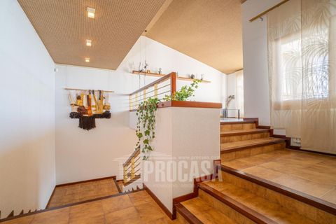 Villa a Roses, Gerona, Roses - € 2.200.000 | Ref: 3046 - foto 26