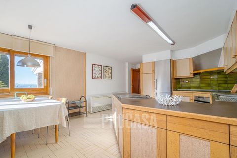 Villa a Roses, Gerona, Roses - € 2.200.000 | Ref: 3046 - foto 35