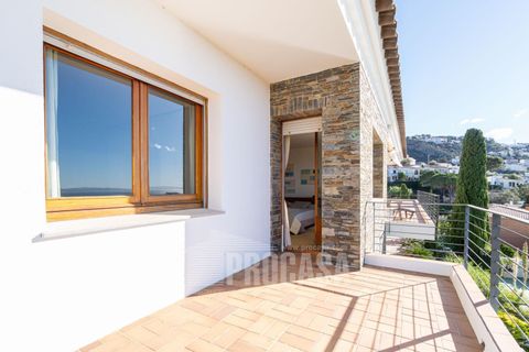 Villa a Roses, Gerona, Roses - € 2.200.000 | Ref: 3046 - foto 49
