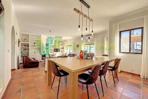 Villa i Guia, Faro, Guia - € 995.000 | Ref: VIV-6304 - foto 8