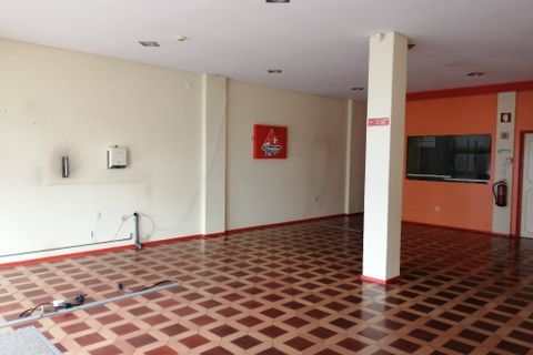 Erhvervsejendom i Valongo, Porto, Valongo - € 120.000 | Ref: NET0233 - foto 1
