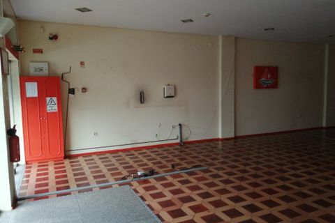Erhvervsejendom i Valongo, Porto, Valongo - € 120.000 | Ref: NET0233 - foto 2