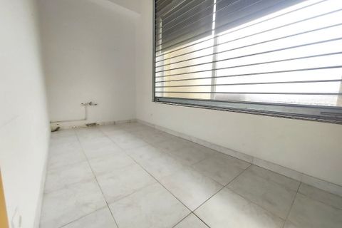 Erhvervsejendom i Valongo, Porto, Valongo - € 69.000 | Ref: NET0265 - foto 2
