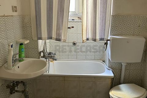 Lejlighed i Caltanissetta, Caltanissetta, Caltanissetta - € 30.000 | Ref: 1549 - foto 4