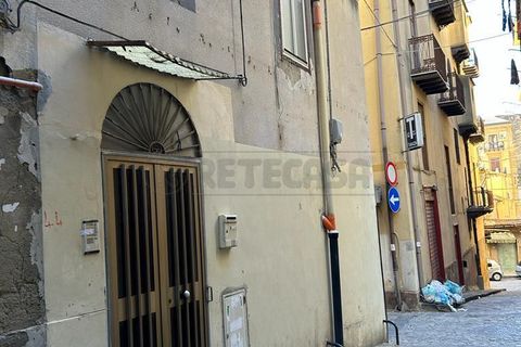 Lejlighed i Caltanissetta, Caltanissetta, Caltanissetta - € 30.000 | Ref: 1549 - foto 11