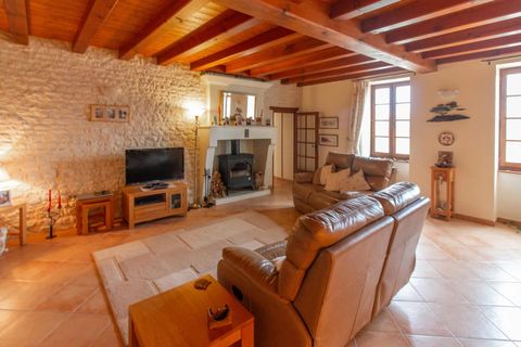 Villa - Cognac, Charente, Cognac - € 479 500 | Réf : BVI73041 - photo 3