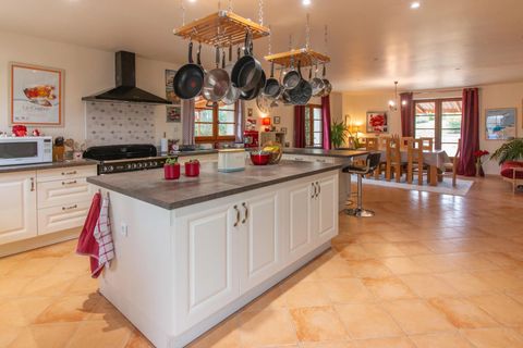 Villa - Cognac, Charente, Cognac - € 479 500 | Réf : BVI73041 - photo 4