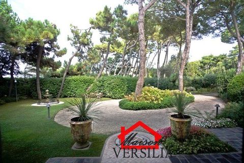 Villa i Massa, Massa and Carrara, Massa - € 8.500.000 | Ref: 013 - foto 2