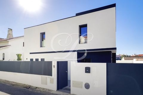 Villa i Alcabideche, Lisbon, Alcabideche - € 845.000 | Ref: 41898 - foto 1