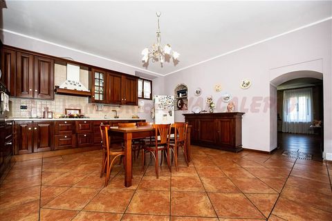 Landejendom i Chiari, Brescia, Chiari - € 430.000 | Ref: CH4 - foto 6