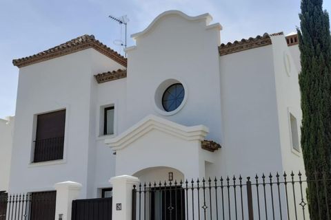 Villa a Estepona, Malaga, Estepona - € 756.413 | Ref: 663857 - foto 15
