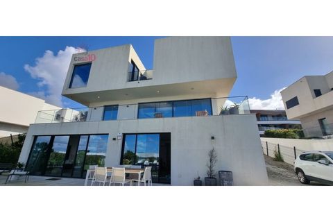 Villa i Amadora, Lisbon, Amadora - € 2.300.000 | Ref: ALC 1009 - foto 7