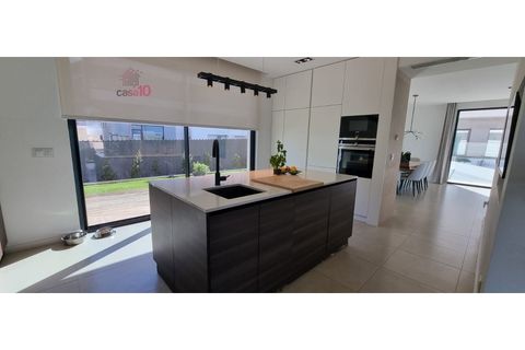Villa i Amadora, Lisbon, Amadora - € 2.300.000 | Ref: ALC 1009 - foto 28