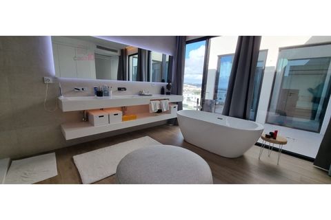 Villa i Amadora, Lisbon, Amadora - € 2.300.000 | Ref: ALC 1009 - foto 35