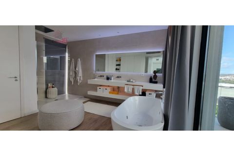Villa i Amadora, Lisbon, Amadora - € 2.300.000 | Ref: ALC 1009 - foto 36