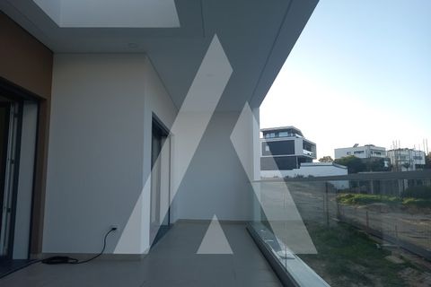 Villa i Almada, Setubal, Almada - € 750.000 | Ref: 1210543/23SX - foto 21