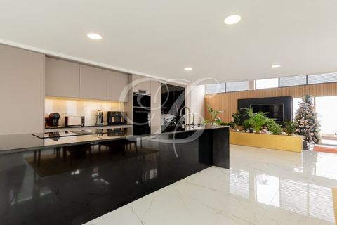 Villa a Barcarena, Lisbon, Barcarena - € 12.250/mes | Ref: A51112 - foto 13