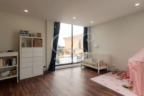 Villa a Barcarena, Lisbon, Barcarena - € 12.250/mes | Ref: A51112 - foto 25