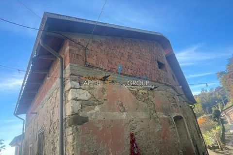 Byhus i Carrara, Massa and Carrara, Carrara - € 30.000 | Ref: 2779 - foto 10