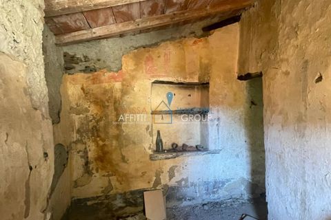Byhus i Carrara, Massa and Carrara, Carrara - € 30.000 | Ref: 2779 - foto 16