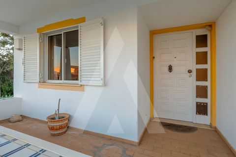Villa i Albufeira, Faro, Albufeira - € 850.000 | Ref: 1230690/23VL - foto 1