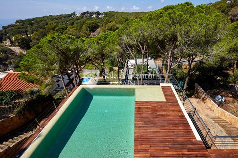 Villa i Lloret De Mar, Gerona, Lloret De Mar - € 1.800.000 | Ref: 2285 - foto 23
