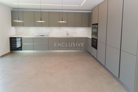 Villa i Lagoa, Faro, Lagoa - € 1.990.000 | Ref: EAV-3746 - foto 8