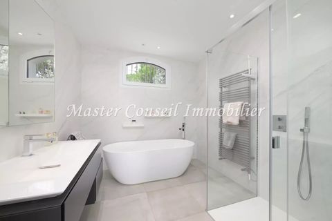 Villa i Mougins, Alpes-Maritimes, Mougins - € 1.980.000 | Ref: 83754549 - foto 18