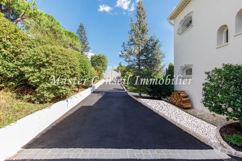 Villa i Mougins, Alpes-Maritimes, Mougins - € 1.980.000 | Ref: 83754549 - foto 16