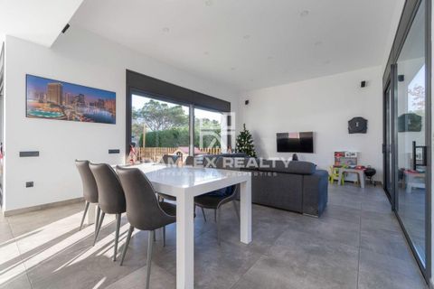 Villa a Platja D'aro, Gerona, Platja D'aro - € 850.000 | Ref: 73982 - foto 11