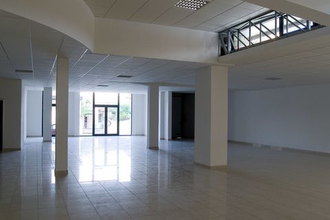 L'establiment comercial a Lucca, Lucca, Lucca - € 1.500/mes | Ref: 6087 - foto 8